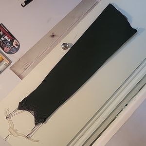 Dave and Johnny Black velvet formal gown size 6